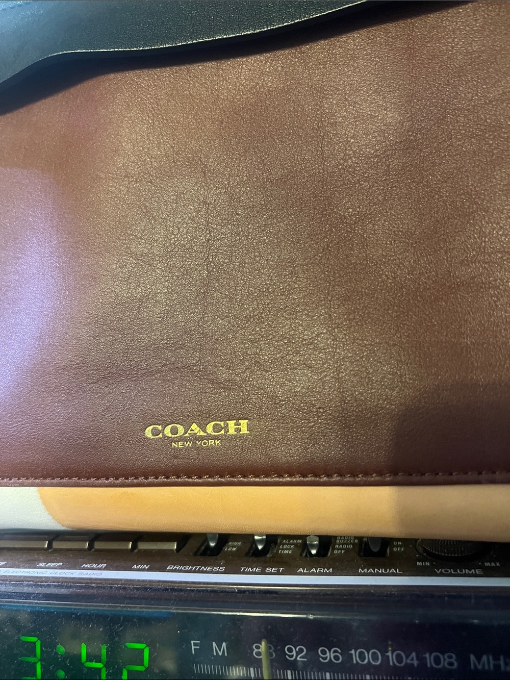 Coach Bleecker Colorblock Carryall Riley - Picture 2 of 10